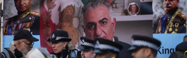 Лондон: Ухапшено 14 учесника немира испред иранске амбасаде