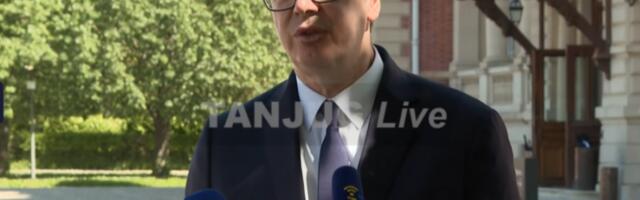 "SRBI I EVROPLJANI RAZMIŠLJAJU SAMO O ODMORIMA I BOLOVANJIMA, NISU KAO KINA": Vučić se obratio javnosti iz Pariza, pa potkačio PICULU