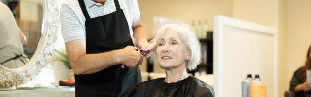 Ne morate da se ošišate da biste izgledali mlađe: Ove 3 frizure su hit među ženama 50+