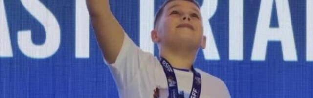 Titulu posvetio preminuloj majci: Bogdan (8) postao šampion Evrope, Afrike i Bliskog istoka (VIDEO)