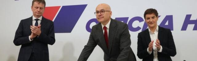 ZAVRŠENA SEDNICA GLAVNOG ODBORA SNS: Više od dva sata zasedanja u Sava centru, Vučević preneo Vučićeve poruke, evo šta je odlučeno o IZBORIMA!