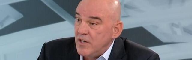 Bošković: Vučić je u nemoći krenuo na decu, ali u vojsci važi pravilo "sve mi diraj samo mi decu ne diraj"