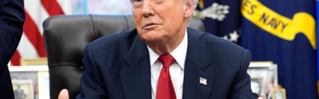 Трамп: „Можда се дешава нешто добро у мировним преговорима о Украјини“