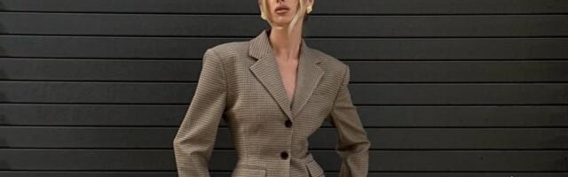 Strukirani blejzer je jesenji trend 2025. koji vraća eleganciju 80-ih