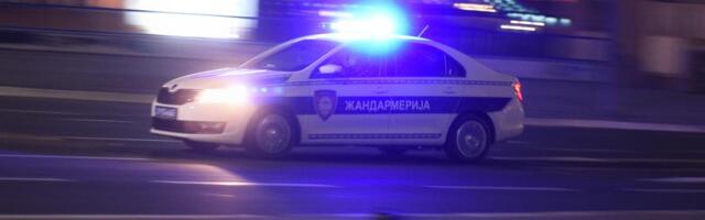 POTERA NA OBRENOVAČKOM PUTU KAO IZ AKCIONOG FILMA: Policija rekla STOJ! Tinejdžer (19) dao gas pa pravo u bankinu, a onda u beg! Evo zbog čega je bežao