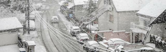Sneg i nova tura zahlađenja samo što nisu stigli u Srbiju: Ponovo ćemo vaditi zimske jakne, temperatura pada na 0