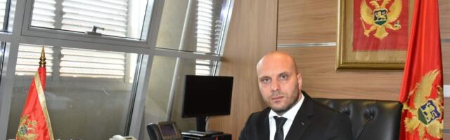 Bivšem direktoru crnogorske policije zabranjen ulazak u Srbiju