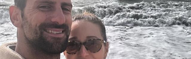Novak objavio selfi, decu, a Jelene nema nigde: Svi se pitaju gde je, ovako je odgovorila dušebrižnicima (FOTO)