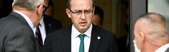 Pala Hotijeva vlada, Osmani počela konsultacije o vanrednim izborima