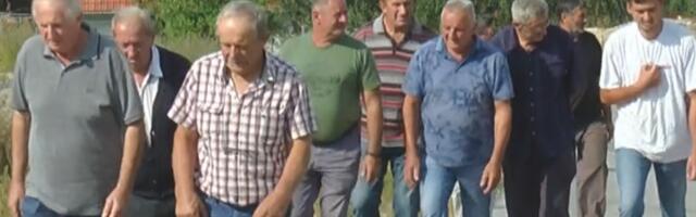 Meštani Kablara: Bruje mašine, rade se putevi, dalekovodi i elektromreža