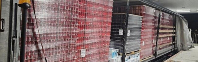 ŠAMPION U PREKRŠAJIMA Vozač kamiona za 28 dana učinio 80 prekršaja, kažnjen sa skoro 2,5 miliona dinara