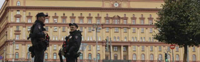 Ухапшени бивши директор Росавијације и његов заменик због преваре