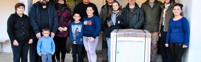 NA KOSOVO I METOHIJU STIGAO 56. BOŽIĆNI KONVOJ IZ FRANCUSKE: Volonteri prešli 2.000 kilometara kako bi doneli pomoć za Srbe u enklavama!