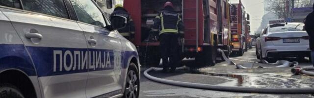 POŽAR U USTANIČKOJ ULICI! Gori višespratnica, vatrogasci na terenu!