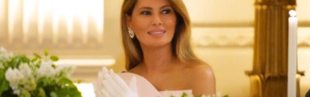 Melanija oborila sve sa nogu: Haljina prve dame ostavlja bez daha - zasenila i Kamilu (FOTO)