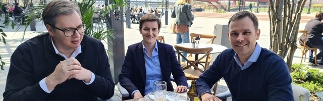 Ublažavanje mera ne dotiče vlast, jer ih ionako ne poštuje