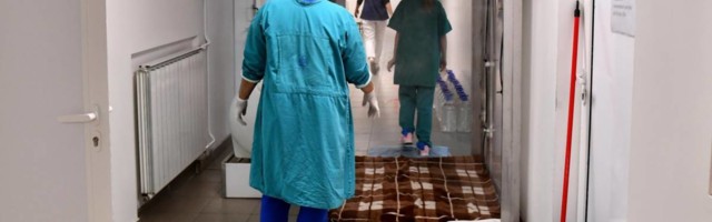 Dunja se lečila od korone kod kuće i kad se pogledala u ogledalo shvatila je da mora kod lekara - telo je počelo potpuno da joj se menja