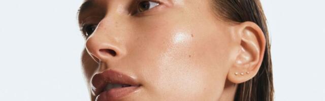 Hailey Bieber je izbacila svoju skincare liniju “Rhode”, a ovo je sve što znamo o njoj!