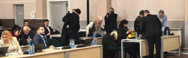 Odbornici SDA ponovo napustili Skupštinu – Zećirović: Na sceni je tiha kijamet koalicija