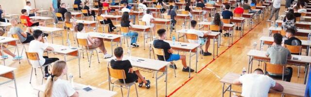 Najviše osmaka izabralo geografiju za treći test na maloj maturi
