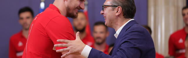 BRUKA NBA! Amerikanci brutalno uvredili Srbe i Nikolu Jokića?! (FOTO)