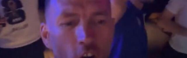 Ludnica u Bosni: Edin Džeko grmi u transu u kafani posle plasmana na Mundijal uz čuveni Tifin hit