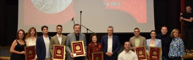 I moderno doba ima svoje vitezove, na Zlatiboru dodeljena priznanja „Vitez Srbije”