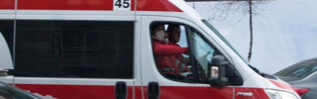 Urušio se krov u tržnom centru na Galenici, ima povređenih