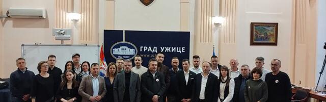 Opozicija završila sednicu (VIDEO)