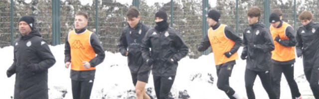 ​Тренер Партизана води 33 фудбалера на припреме у Турску