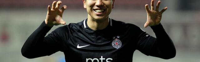 ISTI TAKUMU ASANO, A STIGAO U ZVEZDU! Klub sa Marakane otkrio sve o majstoru koji je stigao na Marakanu! Brži i od vetra...