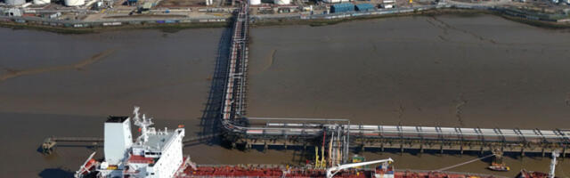 Цене нафте пале за 10 одсто након Трампове објаве о одлагању напада на Иран