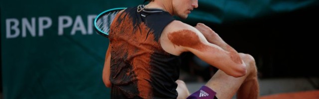 Zverev plesao na tankoj žici, tragičan kraj u Parizu za Dimitrova