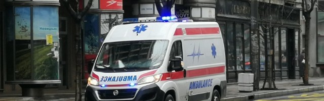 Zapalio se motor nakon sudara u centru