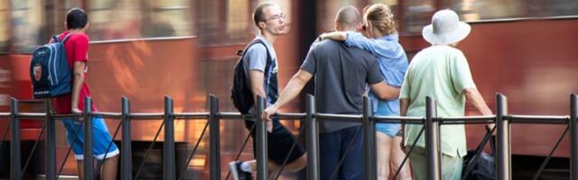 Zbog blokade ispred Vlade NIZ IZMENA U JAVNOM PREVOZU