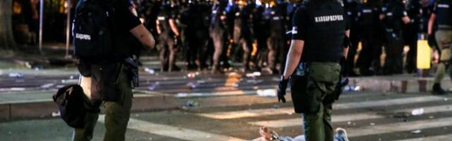 STALI U ODBRANU DRŽAVE U KLJUČNOM TRENUTKU! Anketa: Srpska policija profesionalna i spremna za reagovanje u kriznim situacijama poput protesta i blokada