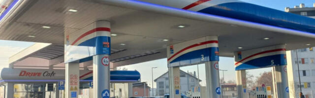 RAFINERIJI POSLEDNJI DAN U TIHOM HODU! Danas važan sastanak o NIS - ovo su tri moguća scenarija!