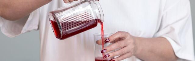 Samo jedna čaša ovog soka uz doručak pravi razliku kod holesterola: Evo šta pokazuju istraživanja