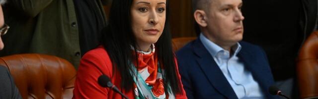 Žarić Kovačević: Podigli smo cenzus kako bismo sprečili da porodice izgube pravo na dečiji dodatak