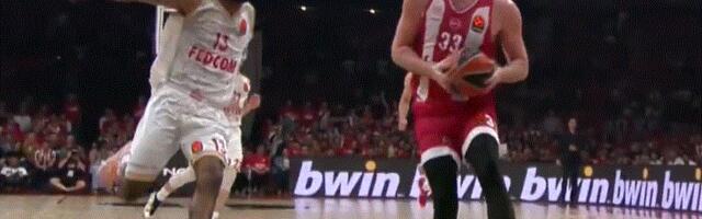 Počeo plej-of Evrolige: Milutinov fantastičan u pobedi Olimpijakosa, Panatinaikos napravio brejk
