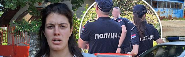 Drama na Umci ispred doma porodice Tijanić: Majci i ćerkama izvršitelji za vratom, a sve zbog dugova oca