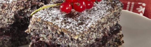 Mak torta - poslastica koja zauzima prvo mesto na listi jesenjih slatkih zalogaja