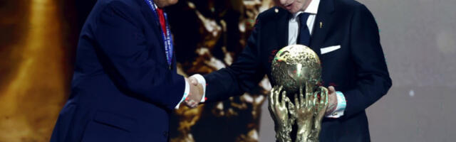 Трамп ипак добио награду за мир