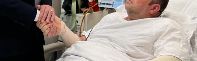 PRODAVAC DOŠAO NA PLAŽU DA POPIJE KAFU, USKORO JE CEO SVET BRUJAO O NJEMU Sada je postao i milioner