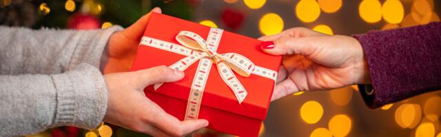 Šta da uradite ako vam se ne svidi novogodišnji poklon