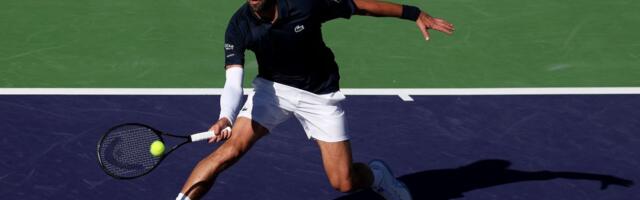 ĐOKOVIĆ – MAJHŠAK Novak nakon mnogo muke napravio brejk, Poljak ne odustaje!