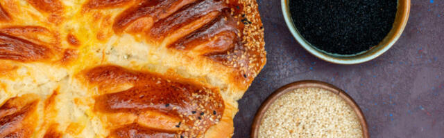 Vazdušasta uskršnja pogača: Dva sastojka je čine neverovatno mekanom, a o ukusu će se pričati danima