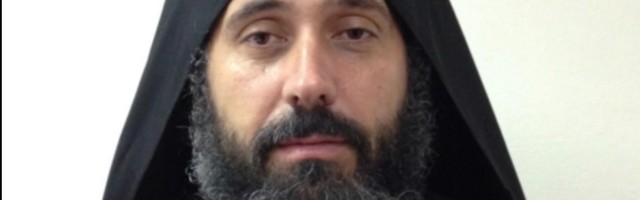 Monah priminuo od posledica koronavirusa