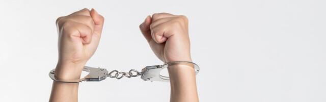 Podigla više od 5 miliona sa računa korisnika socijalne pomoći: Uhapšena zaposlena u CSR Čačak