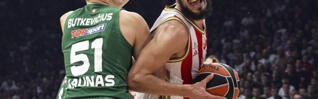 34 godine i i dalje „ujeda“ (VIDEO)